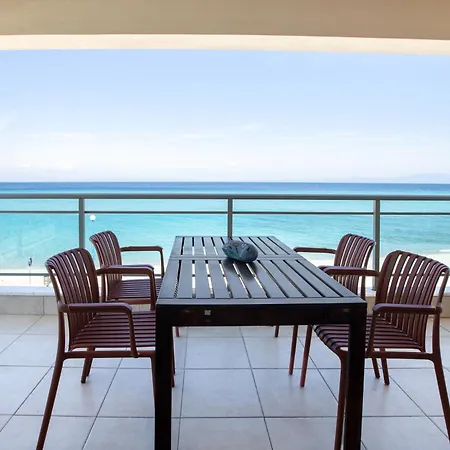Lalla Beachfront * بوليخرونو