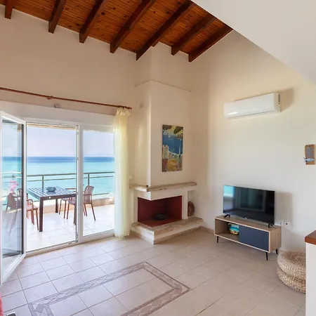 شقة Lalla Beachfront بوليخرونو